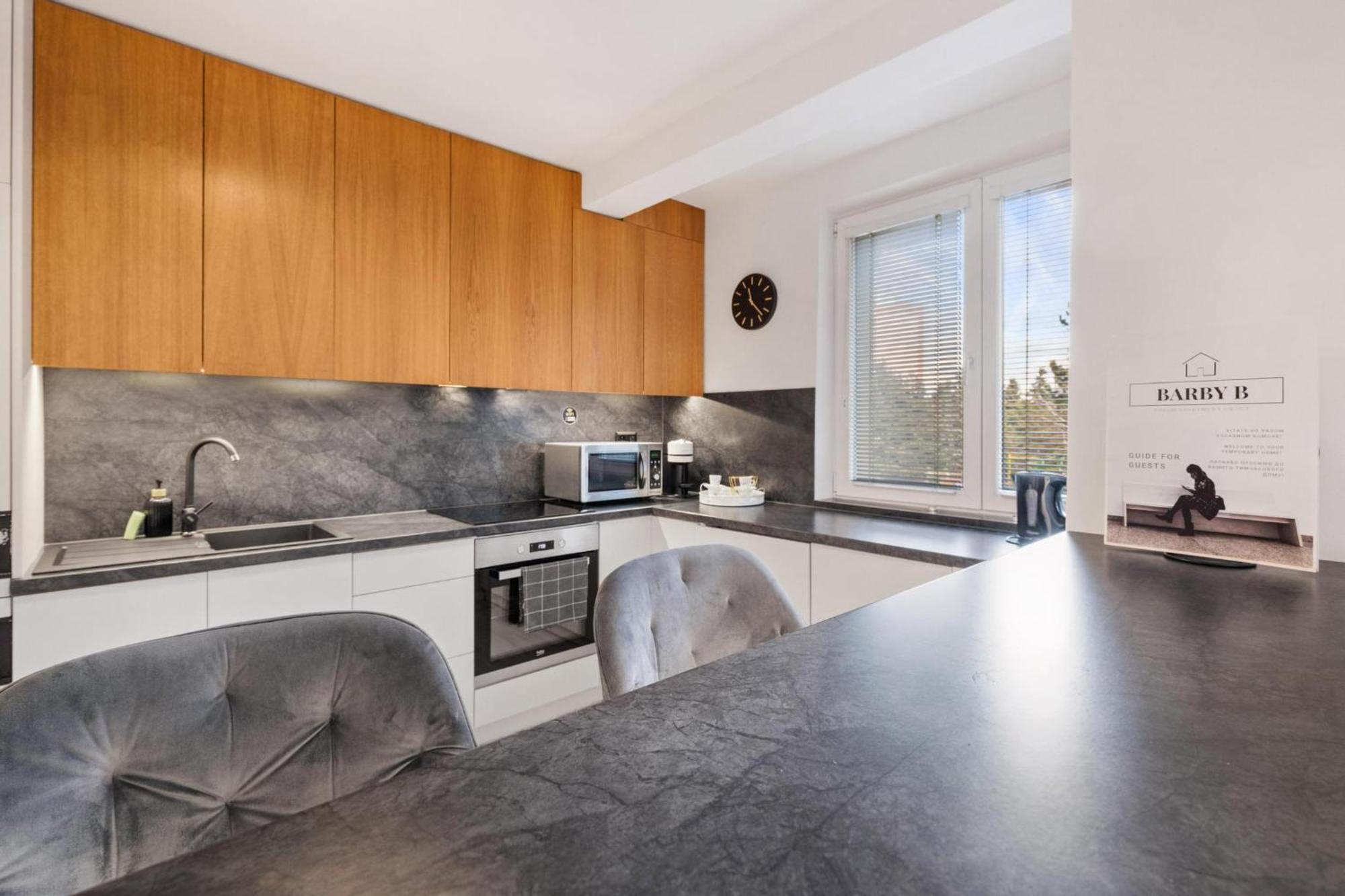 Barbyb Apartment - With Free Parking Bratislava Extérieur photo