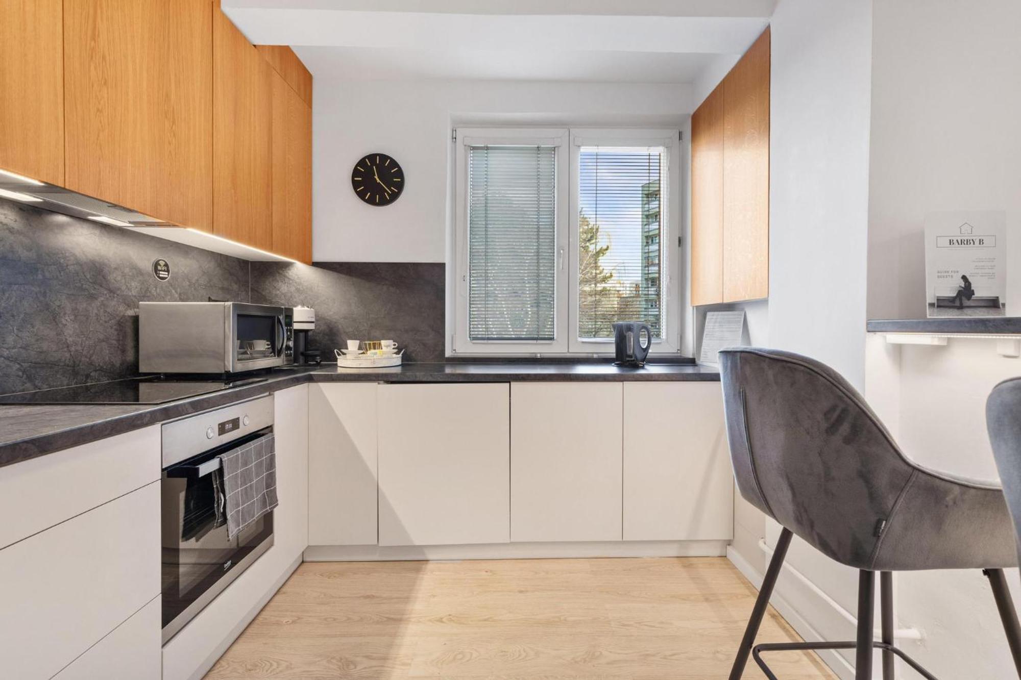 Barbyb Apartment - With Free Parking Bratislava Extérieur photo